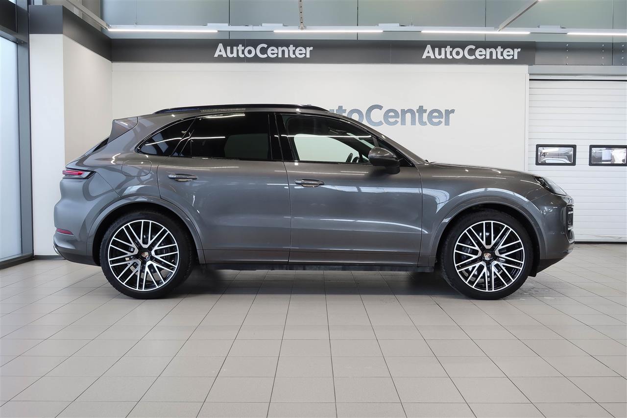 Porsche Cayenne 2024