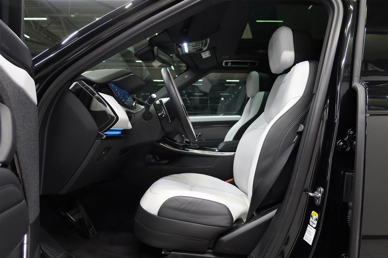 Land Rover Range Rover Sport 2025