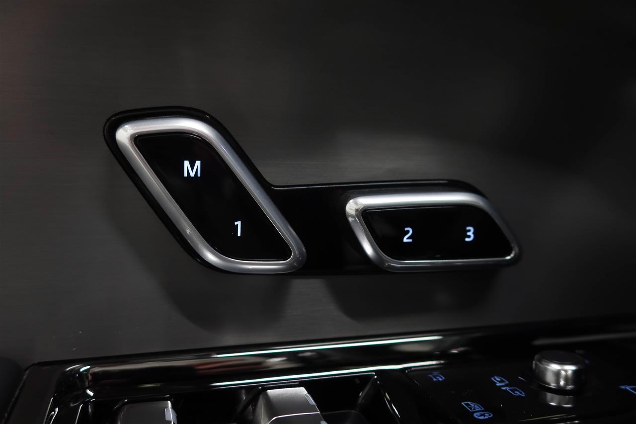 Land Rover Range Rover Sport 2025