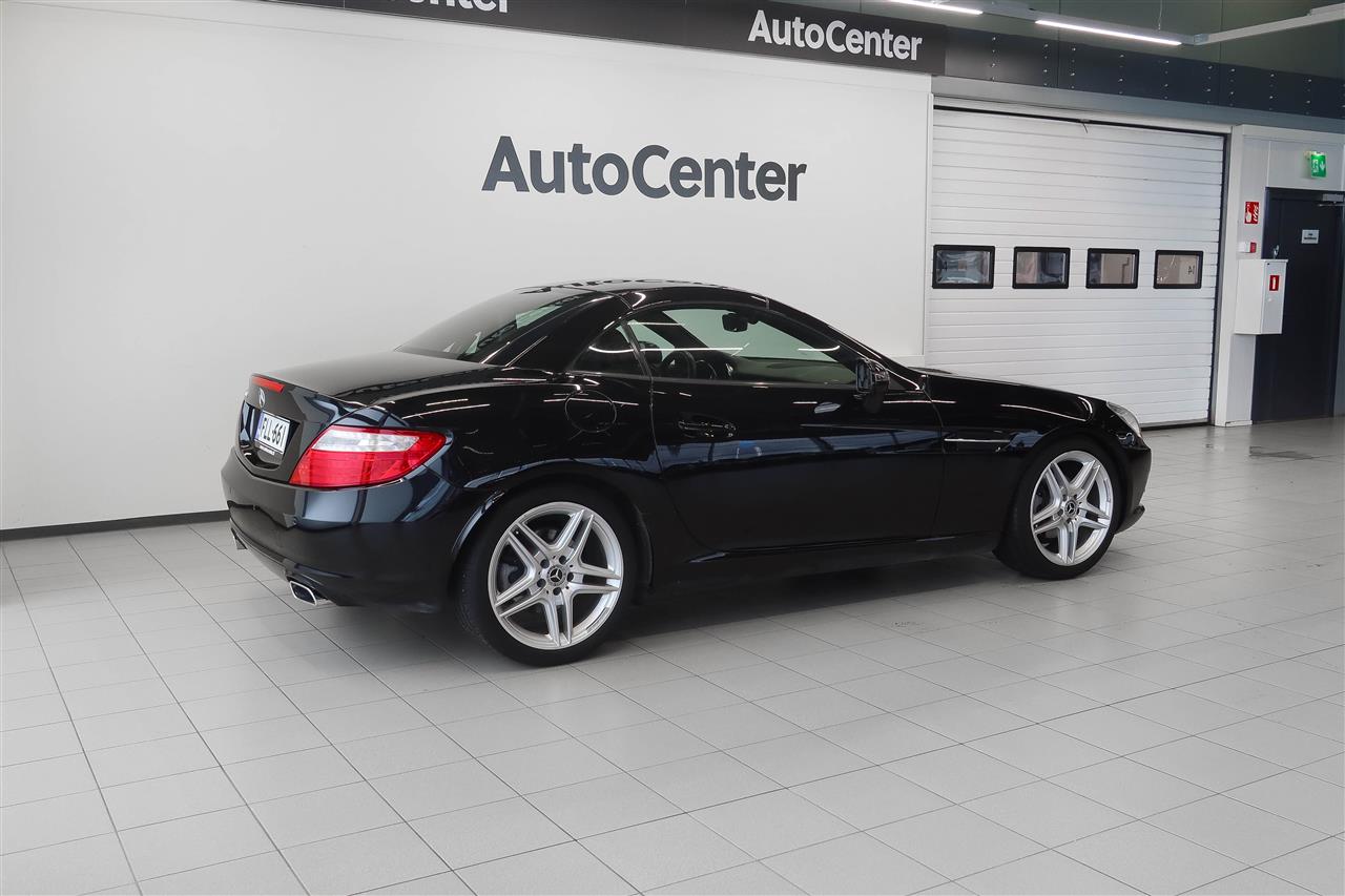 Mercedes-Benz SLK 2012
