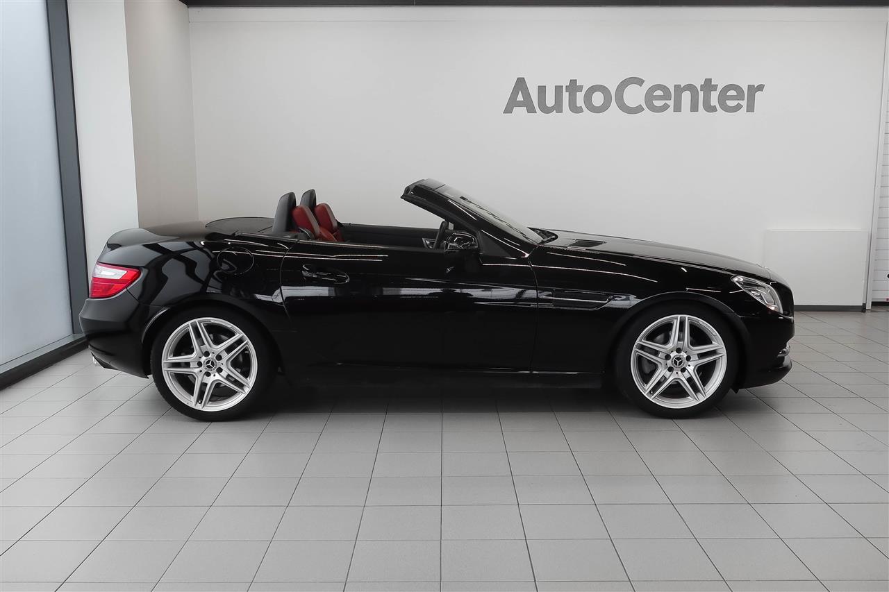 Mercedes-Benz SLK 2012