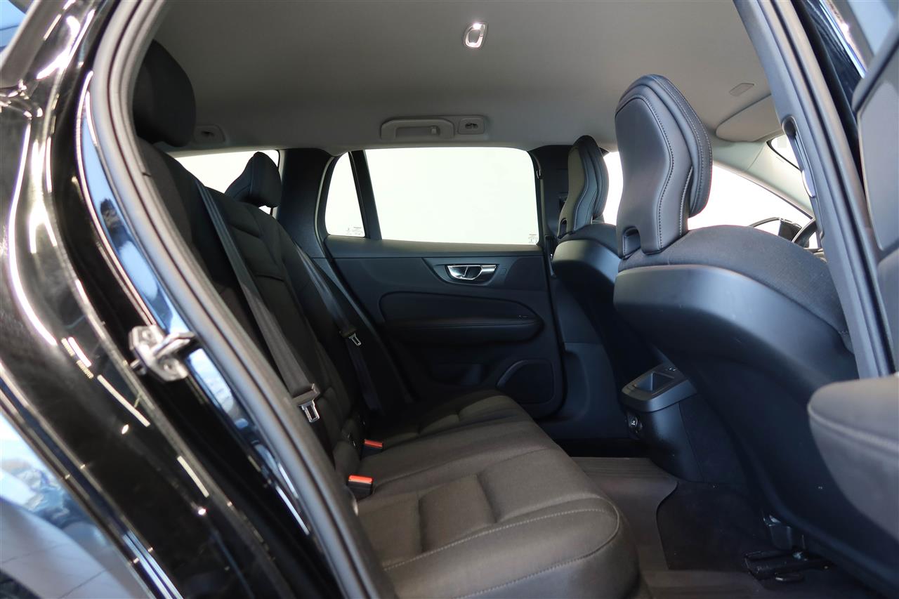Volvo V60 2019