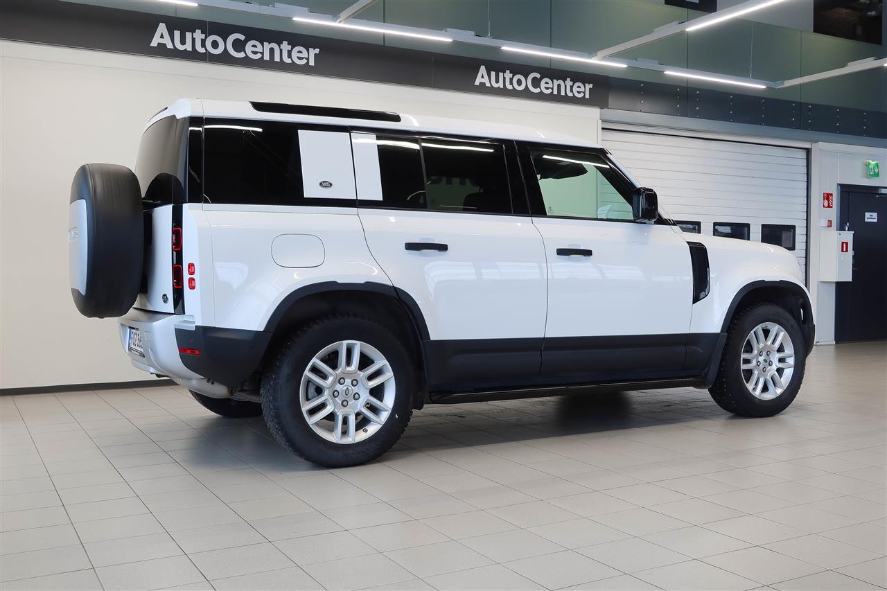 Land Rover Defender 2022