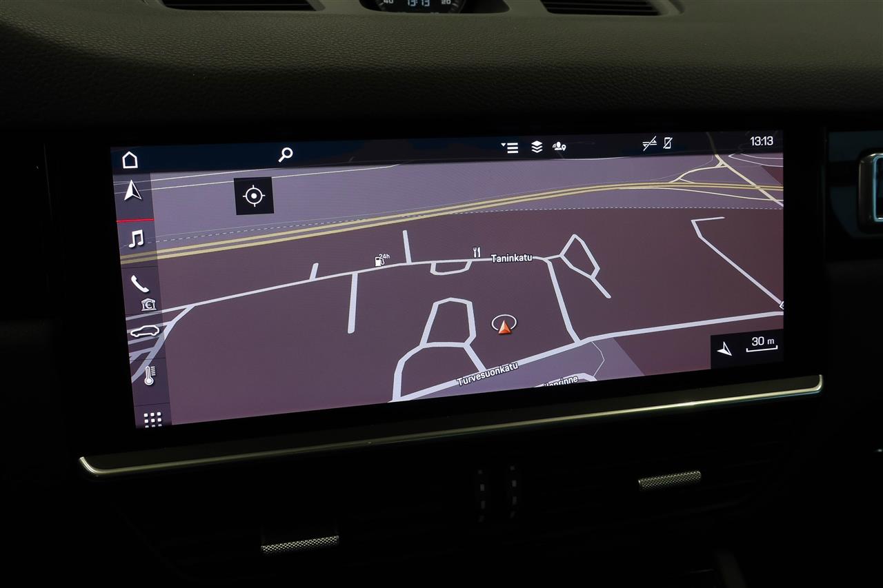 Porsche Cayenne 2021