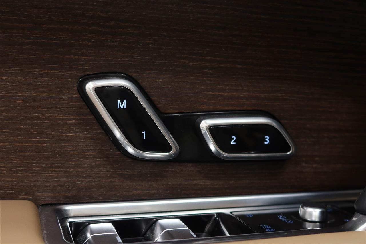 Land Rover Range Rover 2023