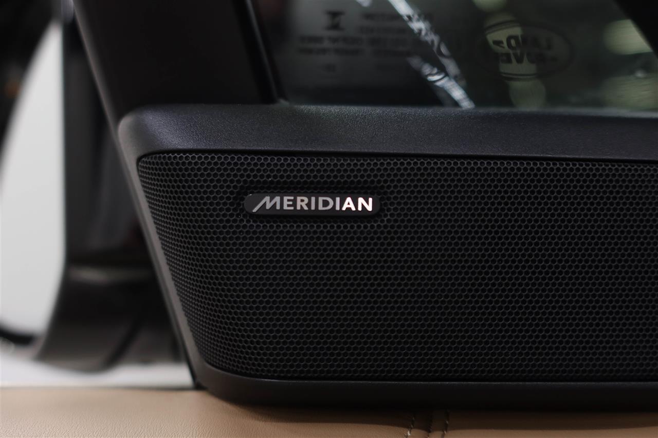 Land Rover Range Rover 2023