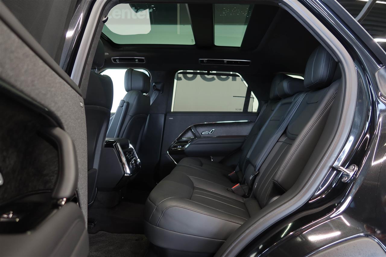 Land Rover Range Rover Sport 2025
