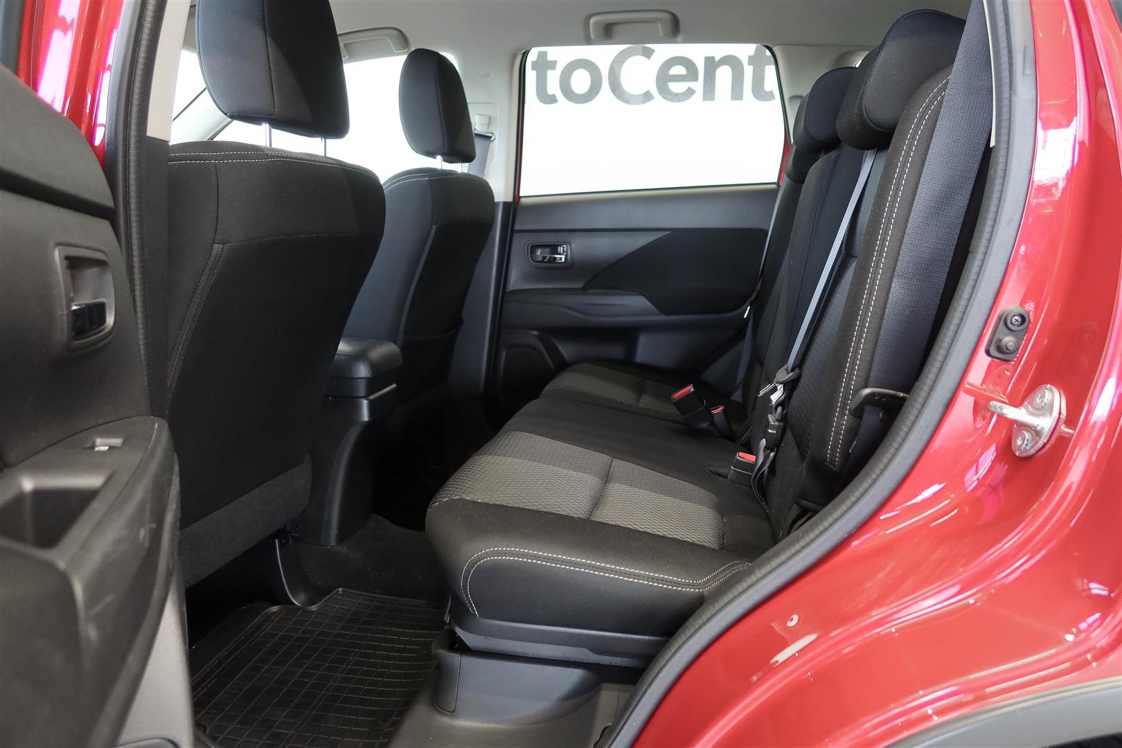 Mitsubishi Outlander 2016