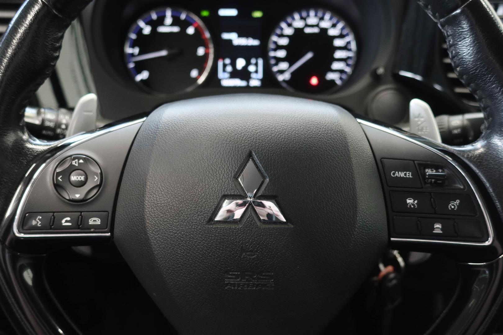 Mitsubishi Outlander 2016