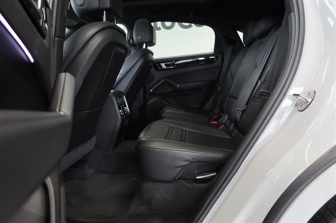 Porsche Cayenne 2020