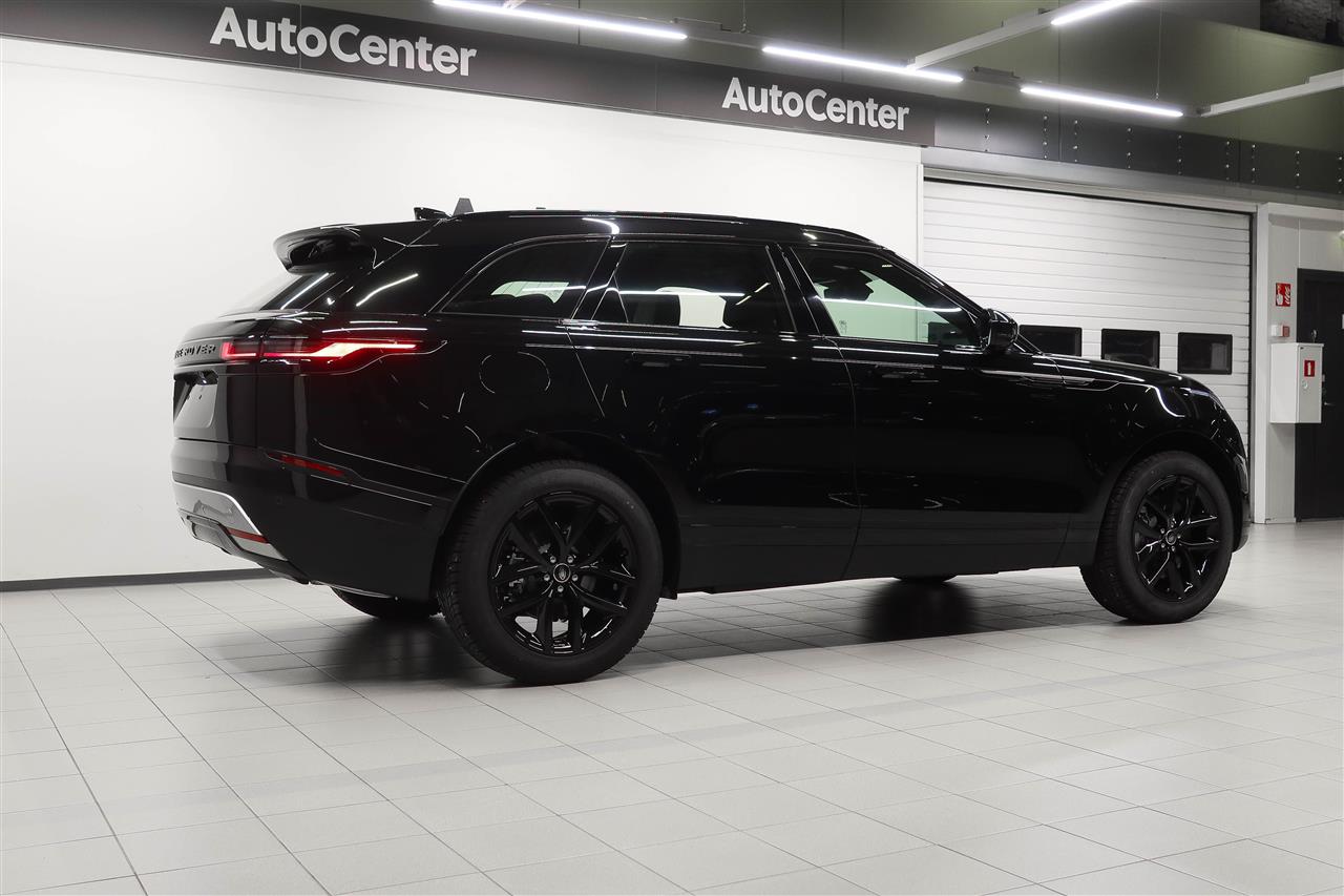 Land Rover Range Rover Velar 2026