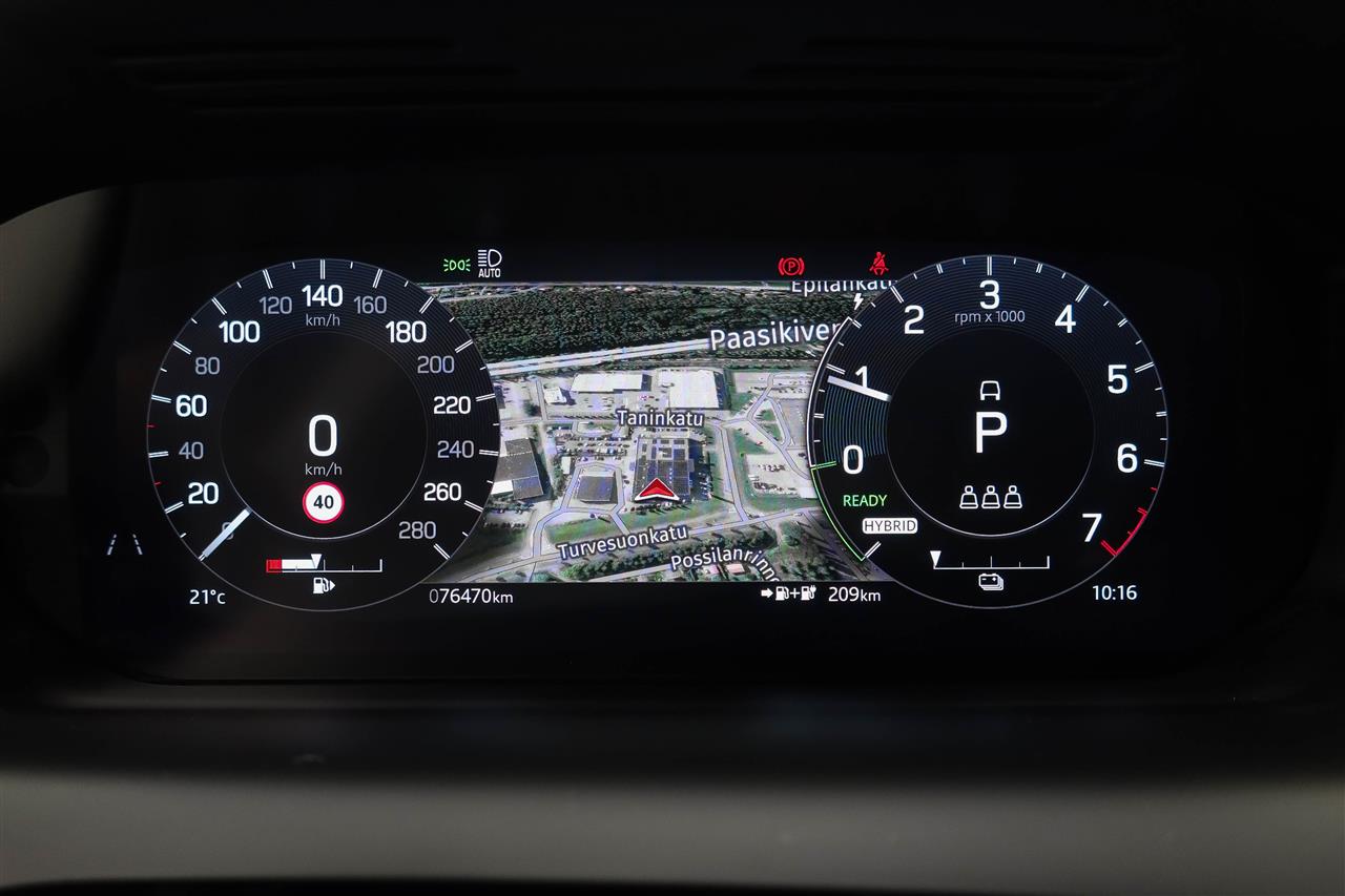 Land Rover Discovery Sport 2021