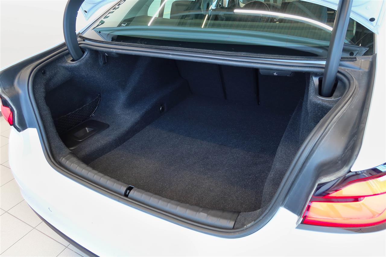 BMW 520 2023