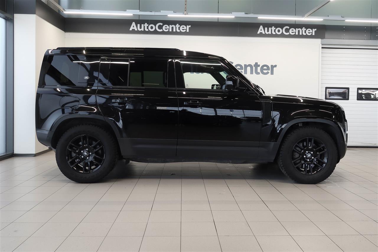 Land Rover Defender 2022