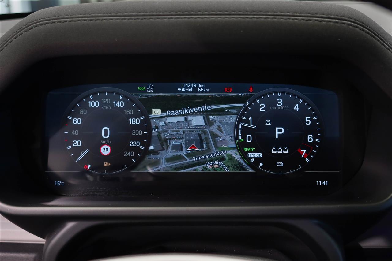 Land Rover Defender 2022