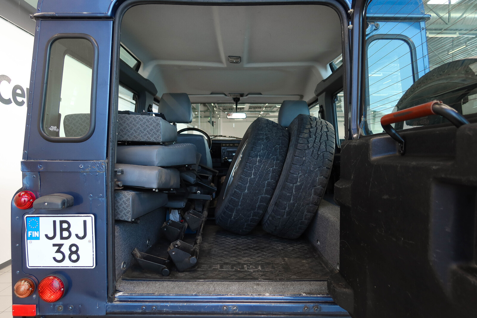 Land Rover Defender 2007
