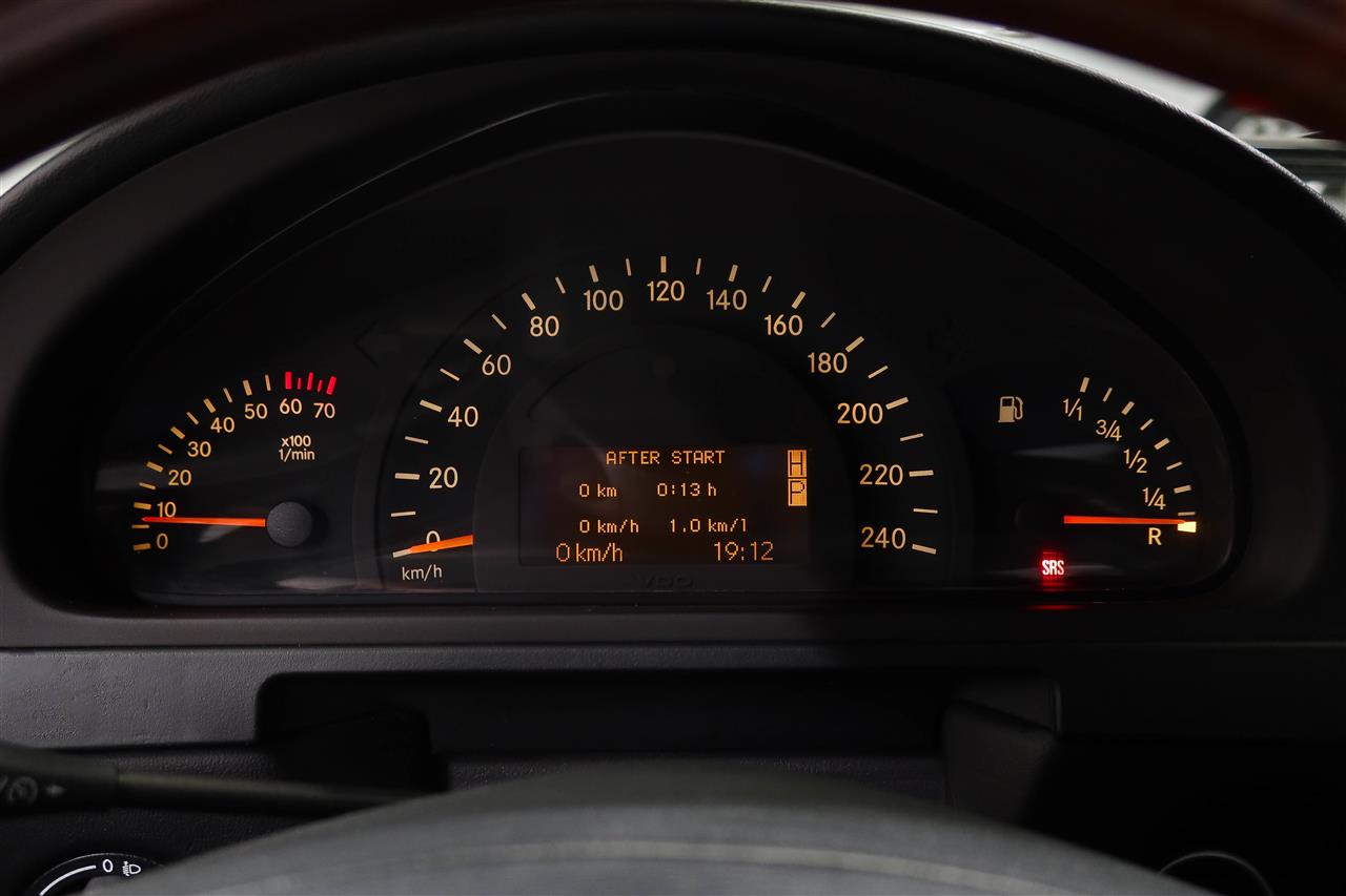 Mercedes-Benz G 2005