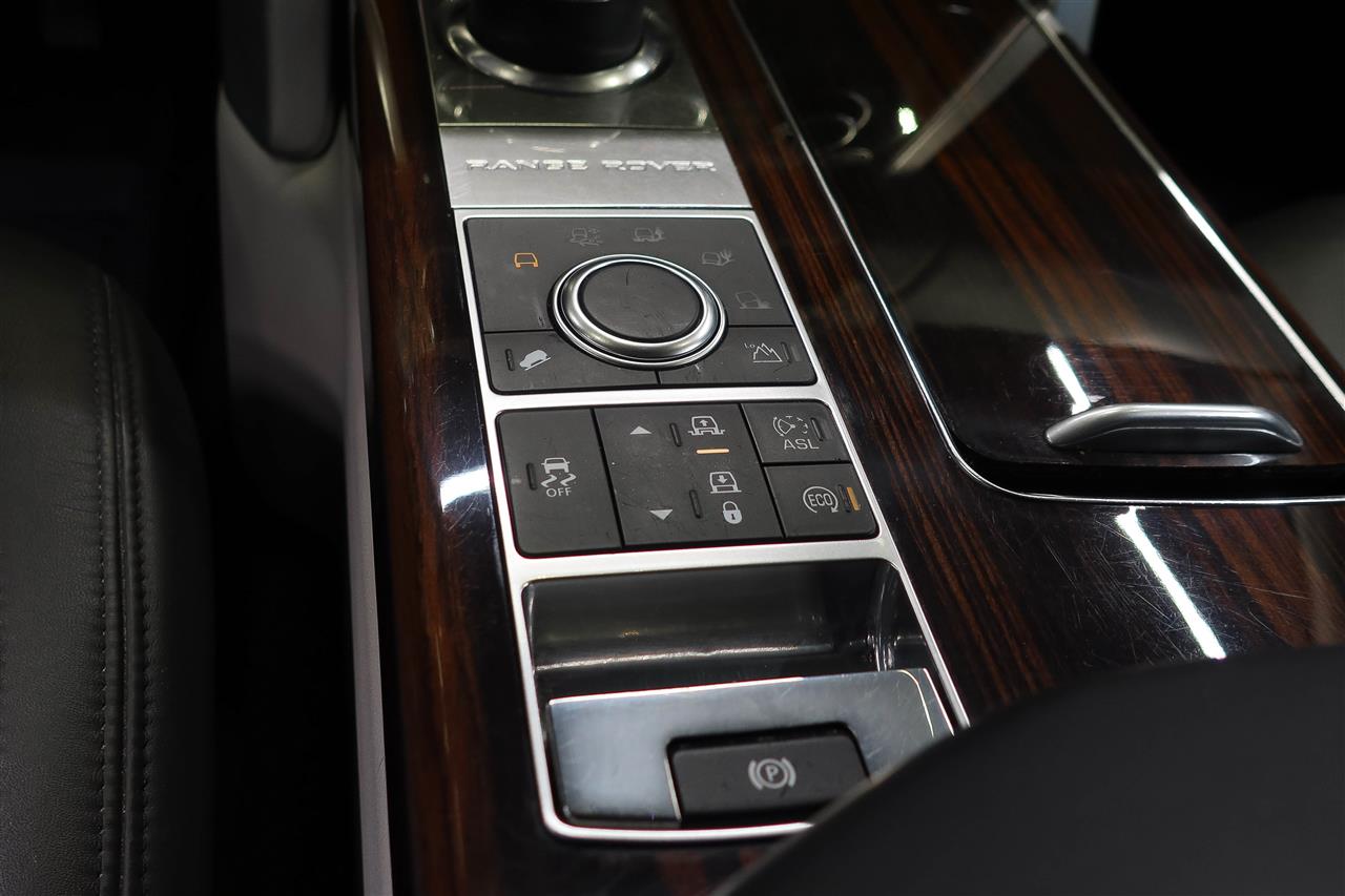 Land Rover Range Rover 2014