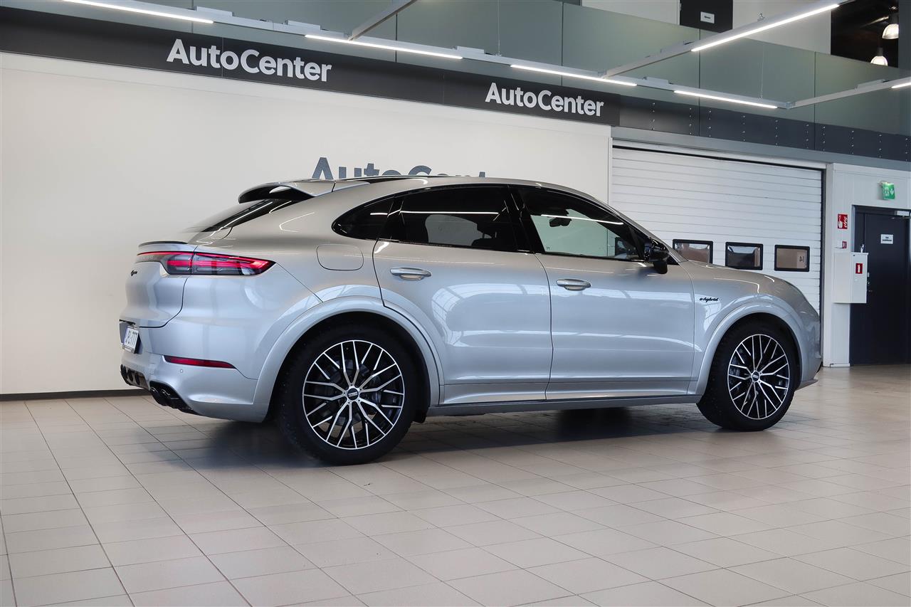 Porsche Cayenne 2020