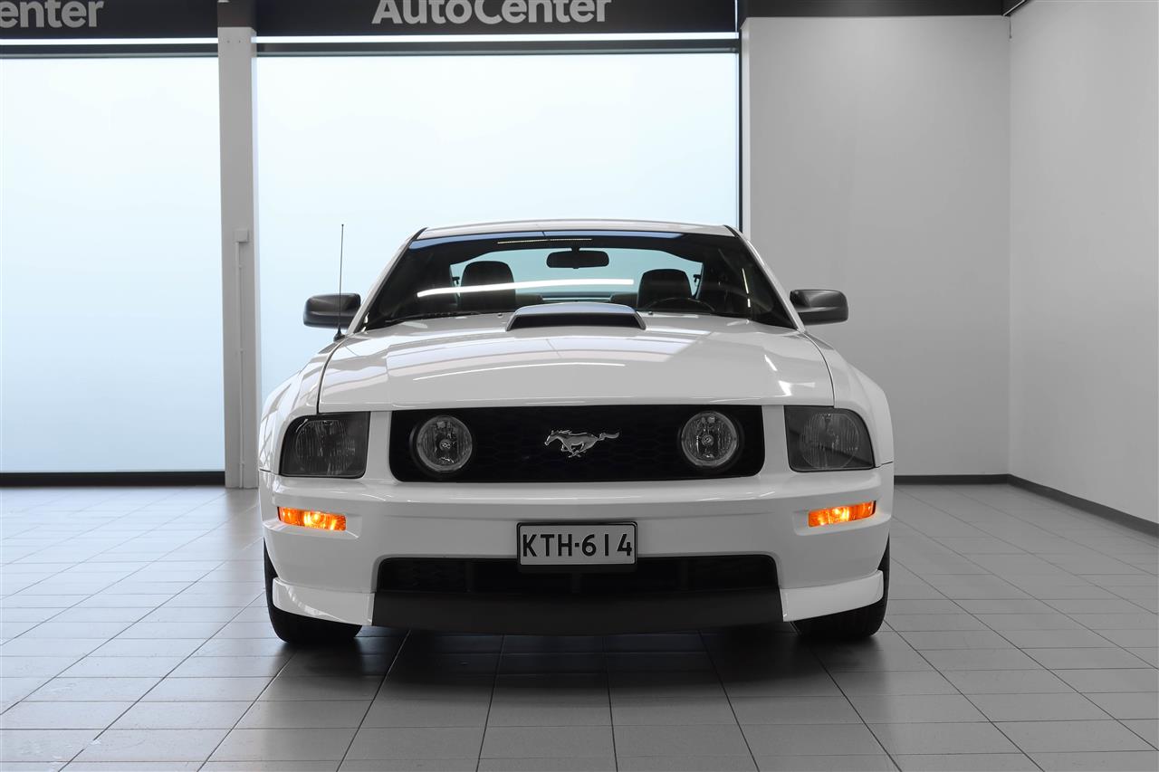 Ford Mustang 2006