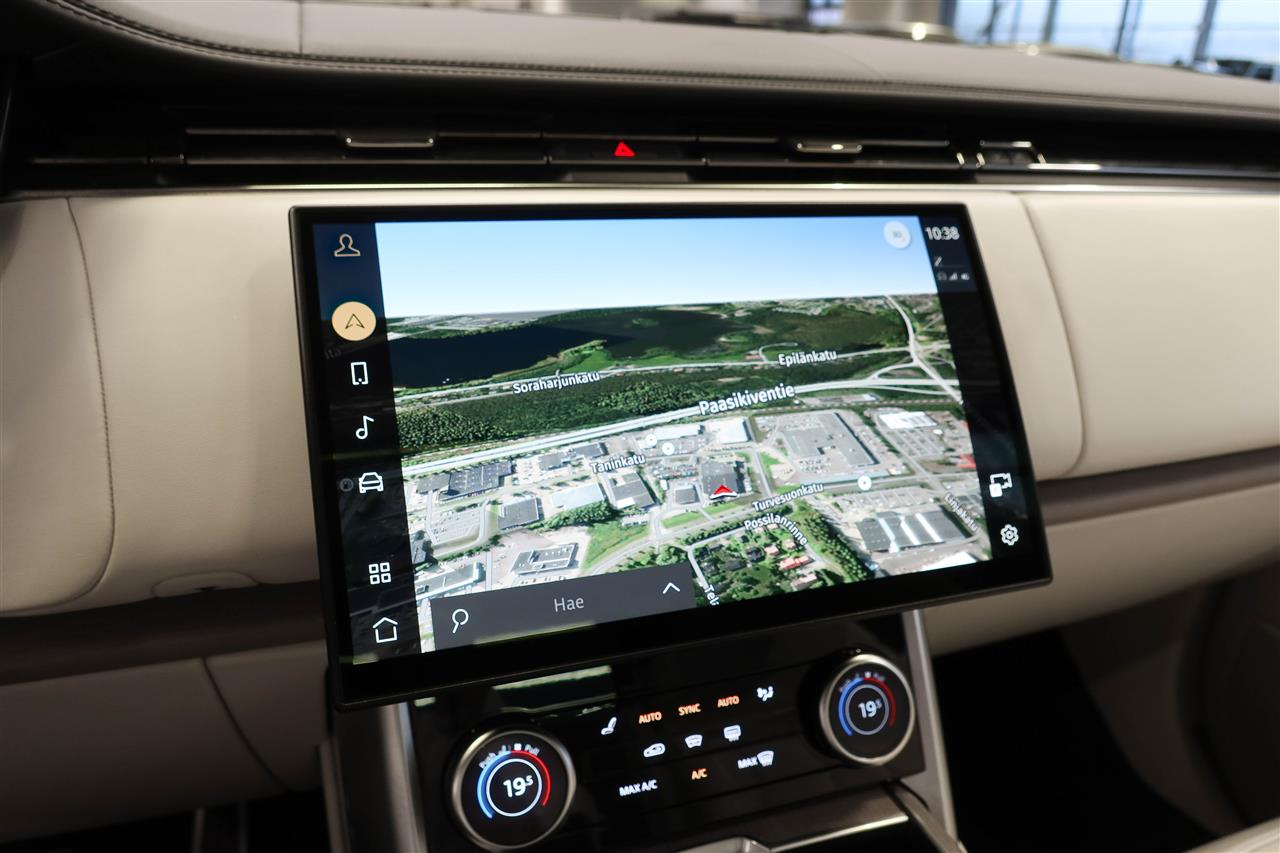 Land Rover Range Rover 2023