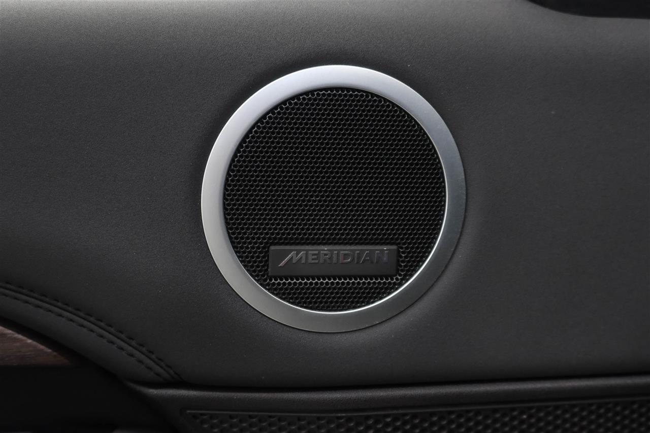 Land Rover Discovery 2018