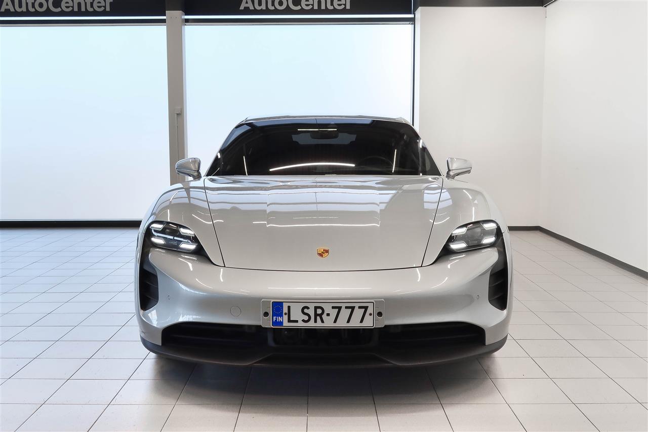 Porsche Taycan 2020