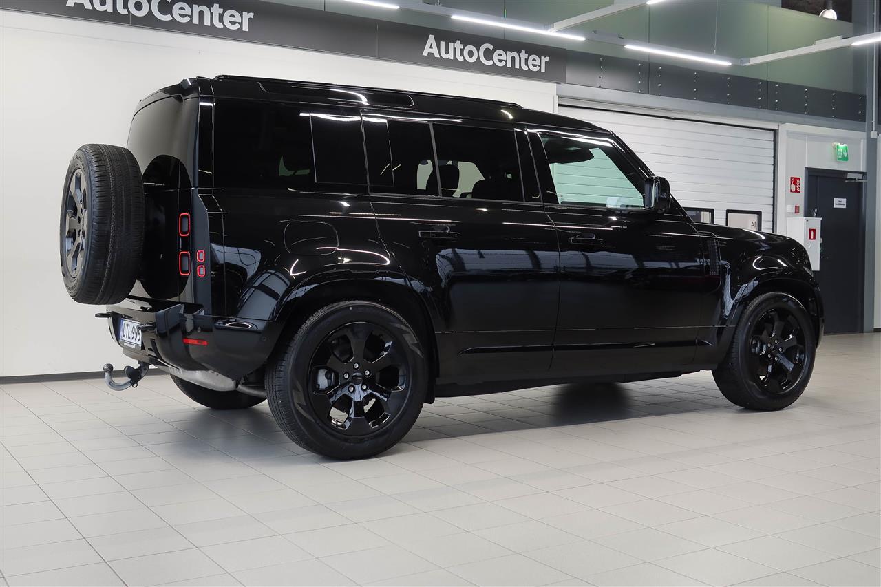 Land Rover Defender 2026