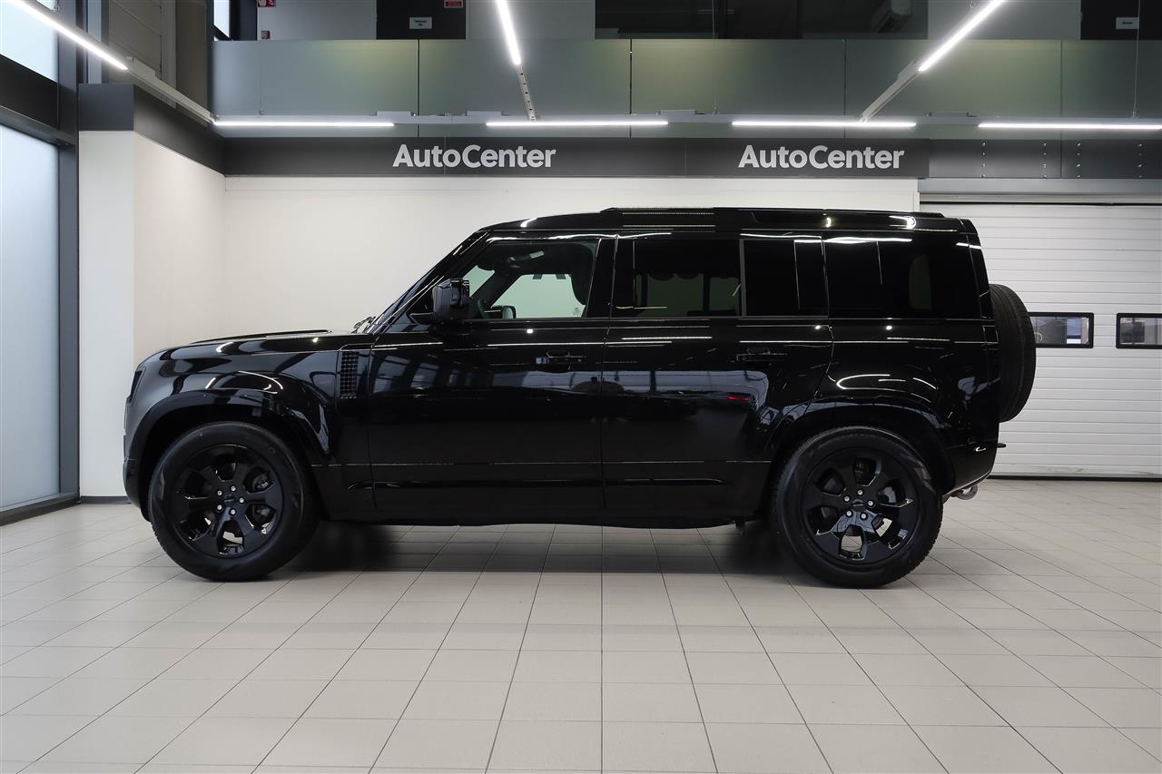 Land Rover Defender 2026