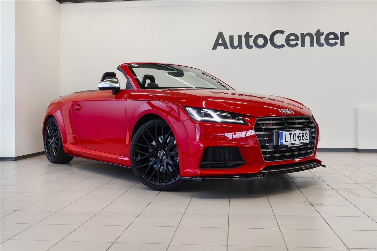 Audi TTS 2015