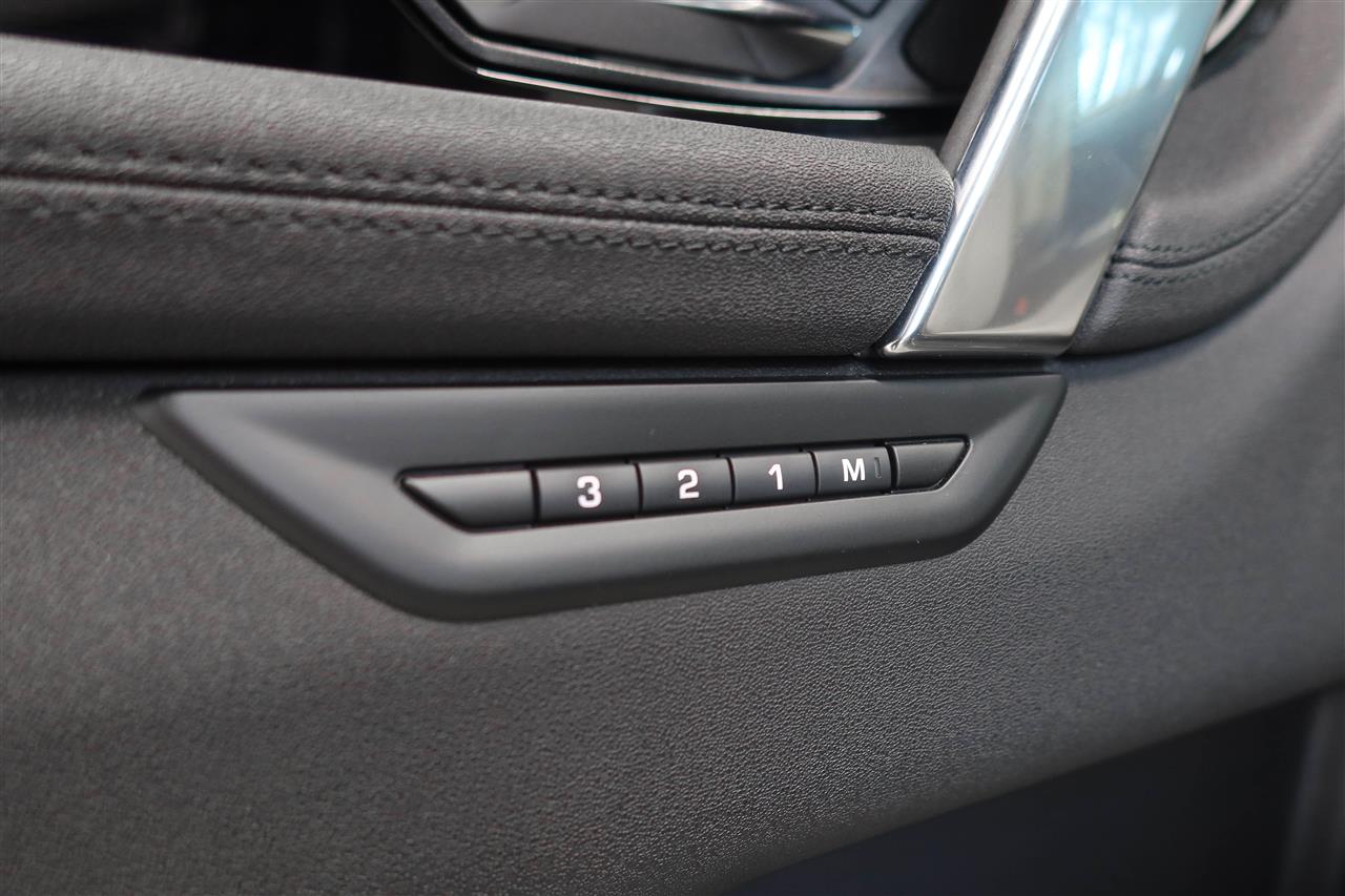 Land Rover Discovery Sport 2023