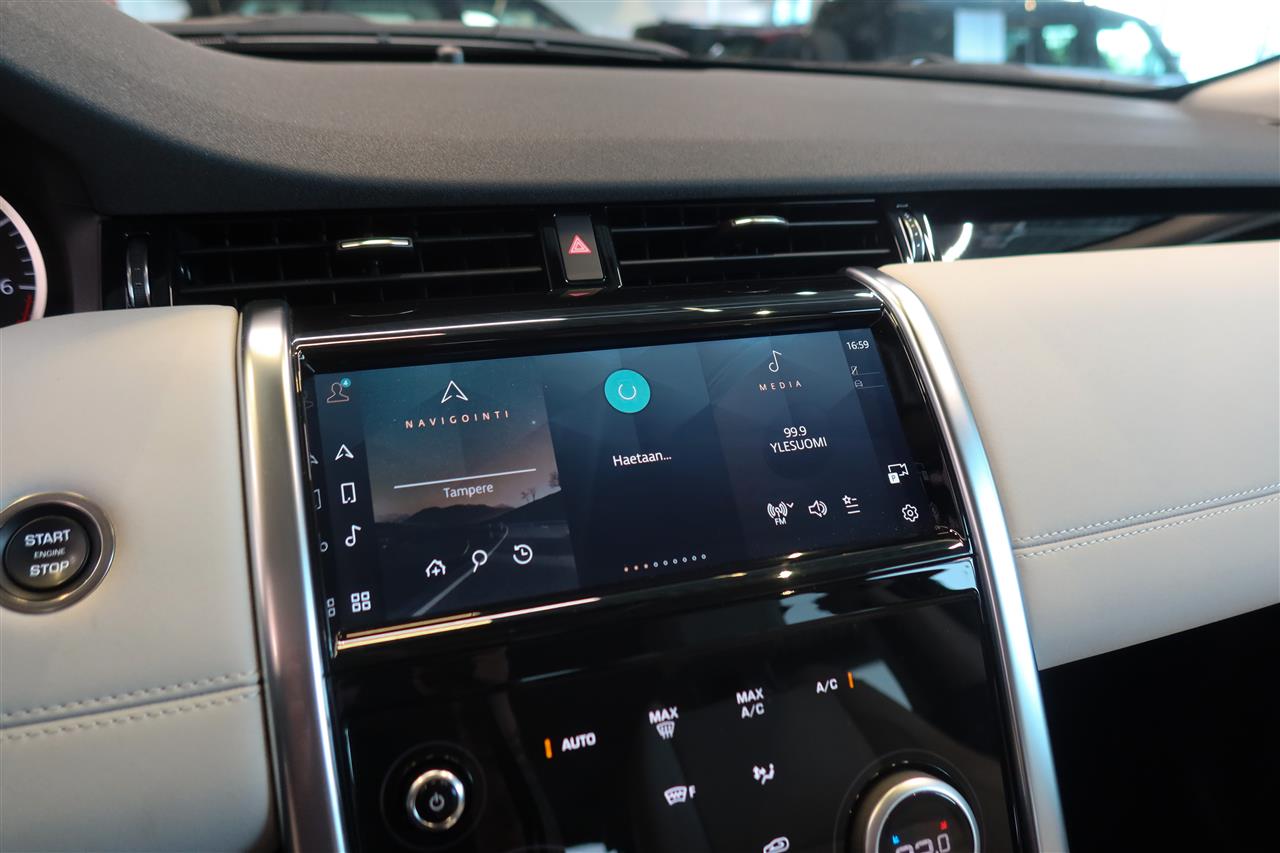 Land Rover Discovery Sport 2023