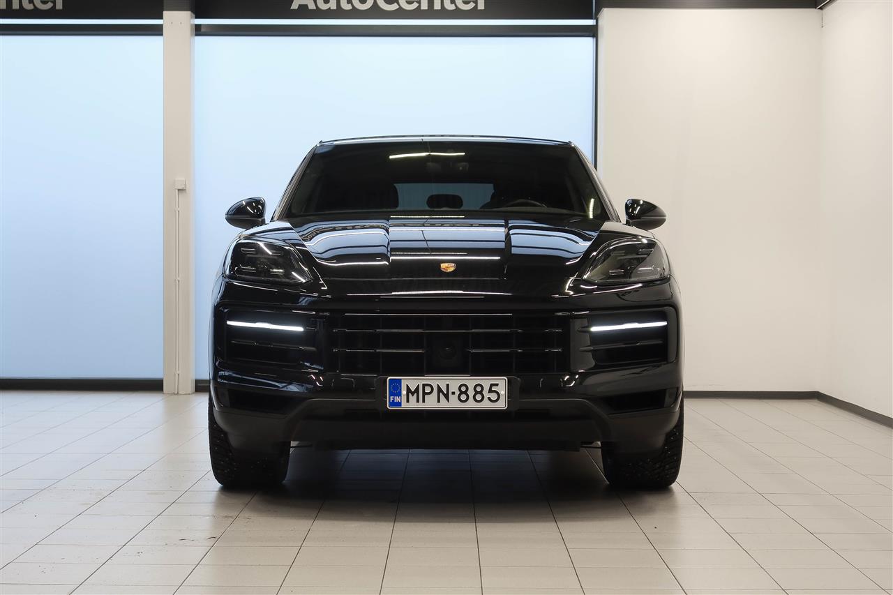 Porsche Cayenne 2024