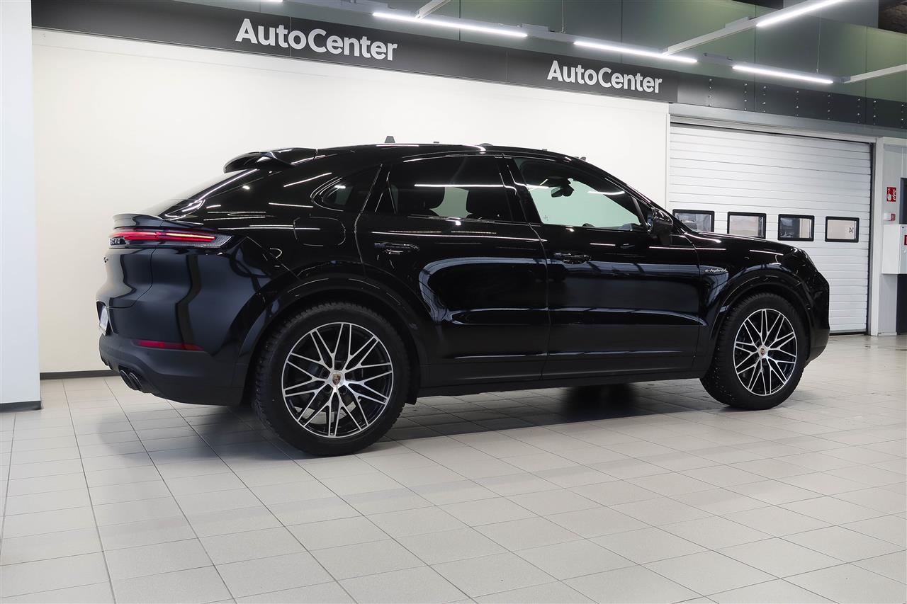 Porsche Cayenne 2024
