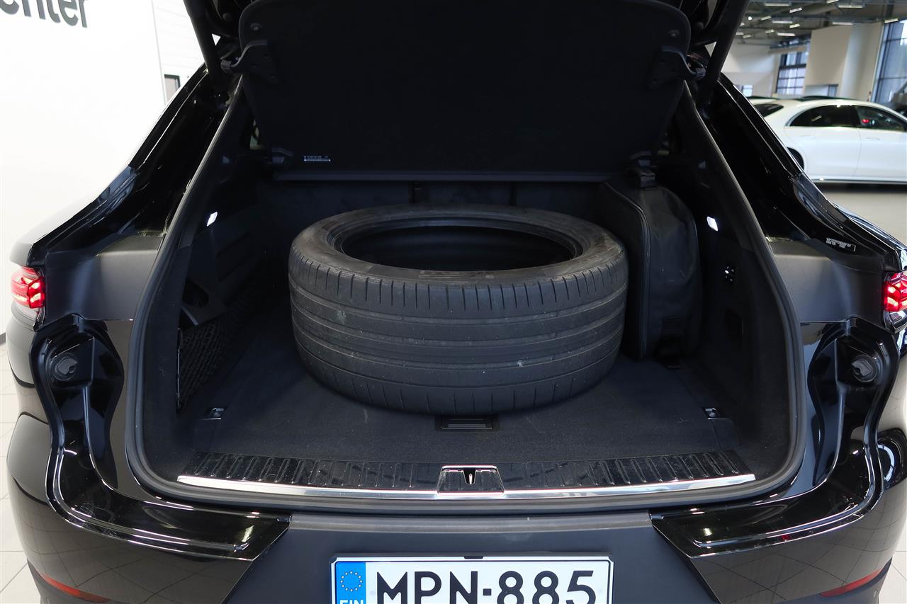 Porsche Cayenne 2024