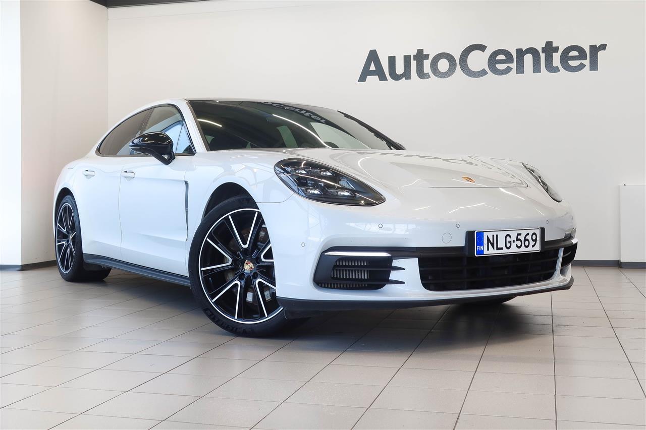 Porsche Panamera 2018