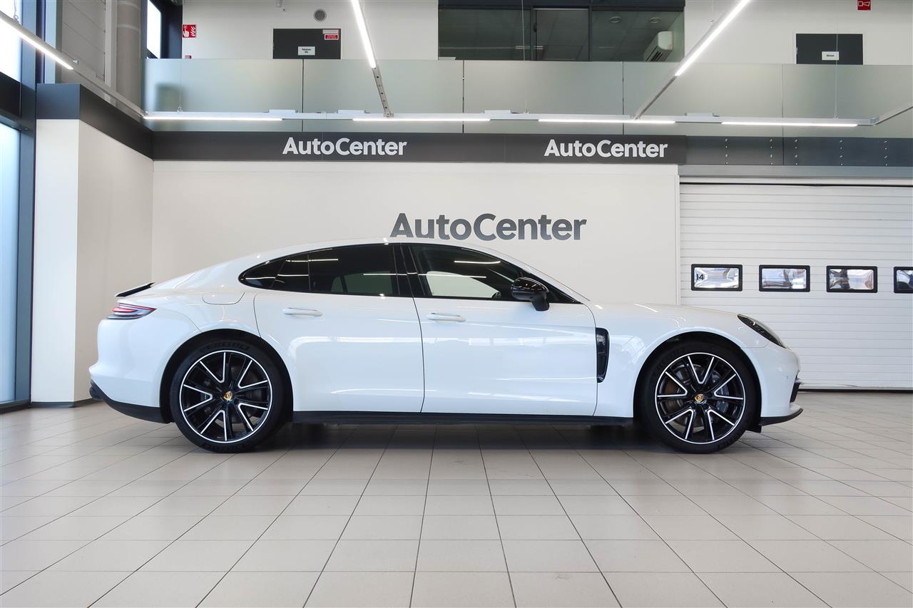Porsche Panamera 2018