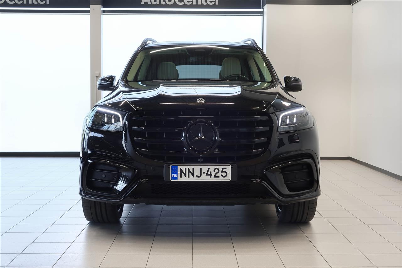 Mercedes-Benz GLS 2024
