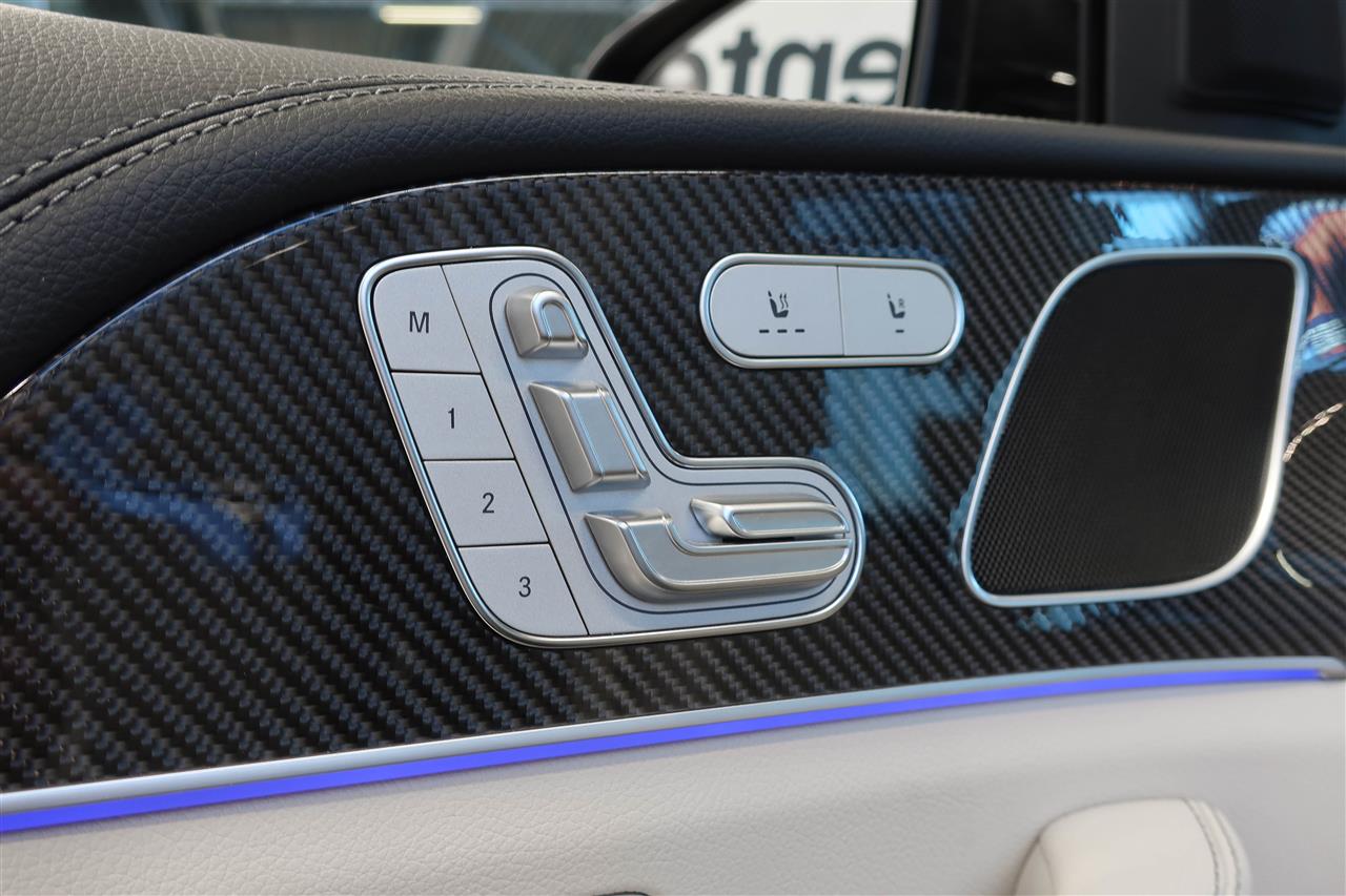 Mercedes-Benz GLS 2024