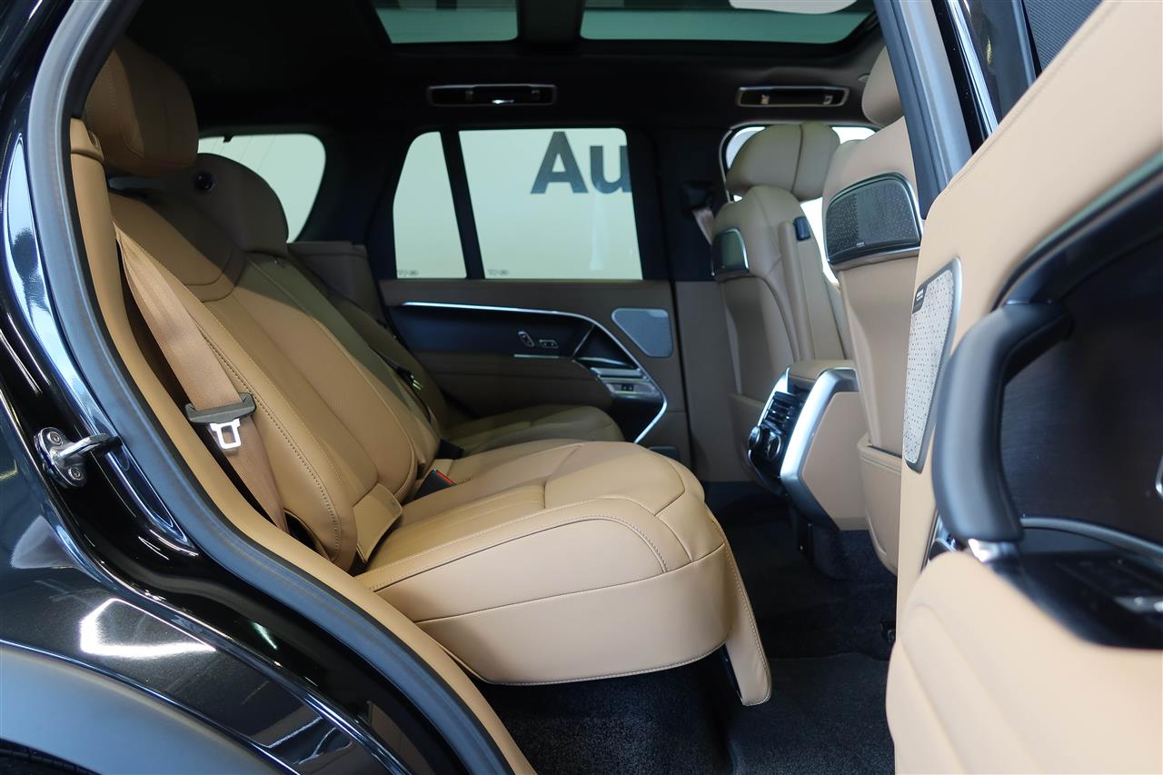 Land Rover Range Rover 2026