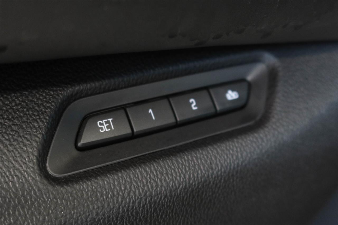 Cadillac Escalade 2016