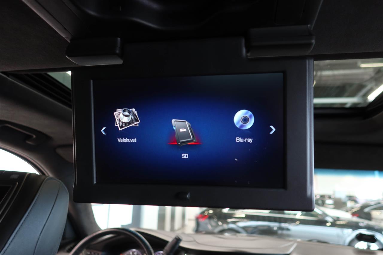 Cadillac Escalade 2016