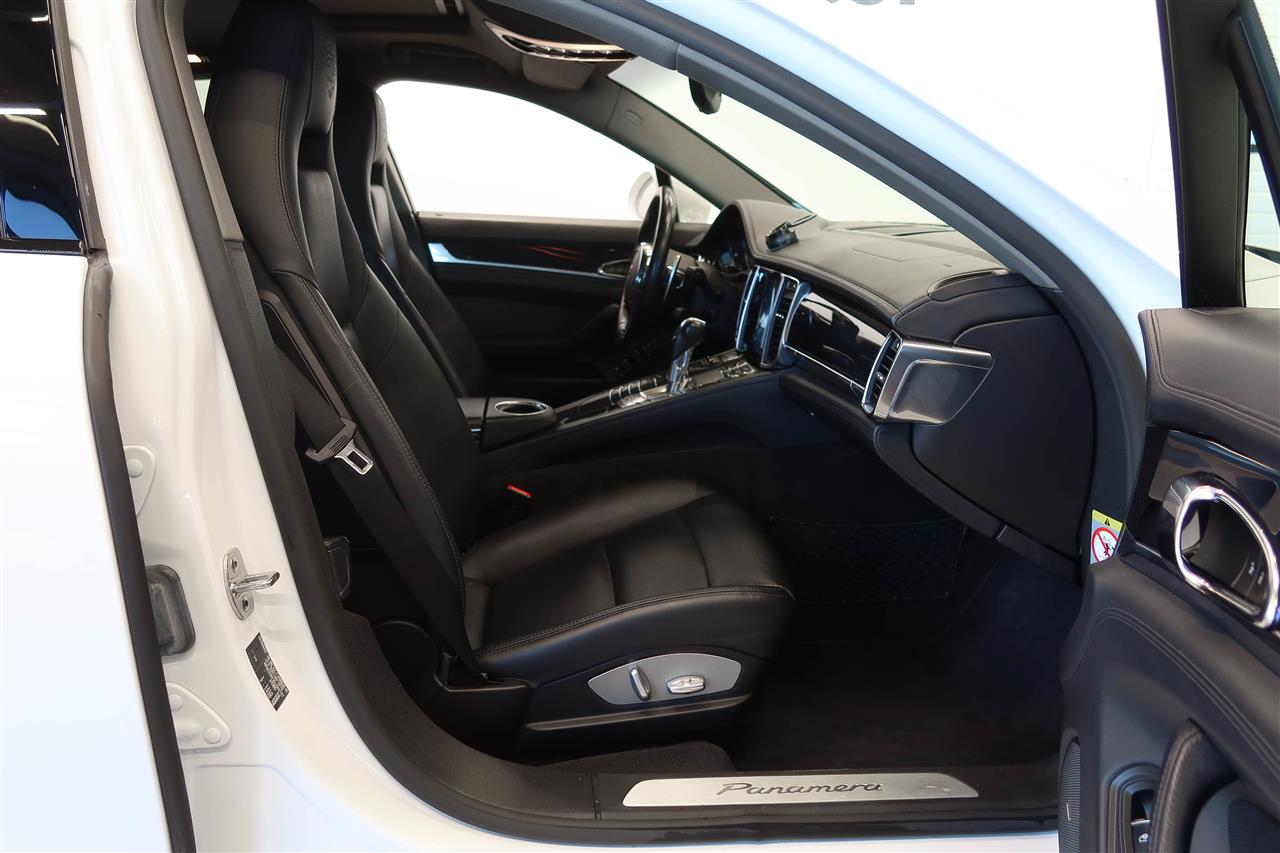Porsche Panamera 2014