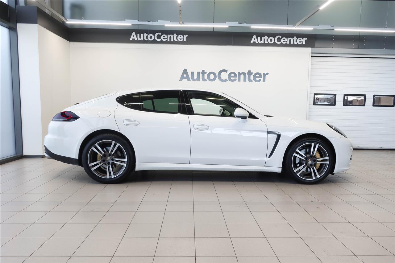 Porsche Panamera 2014