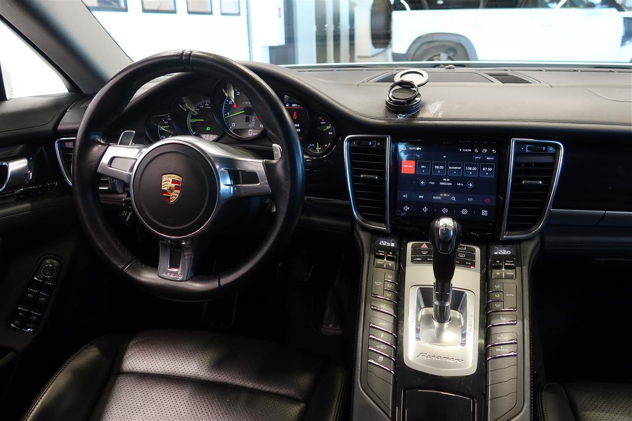 Porsche Panamera 2014