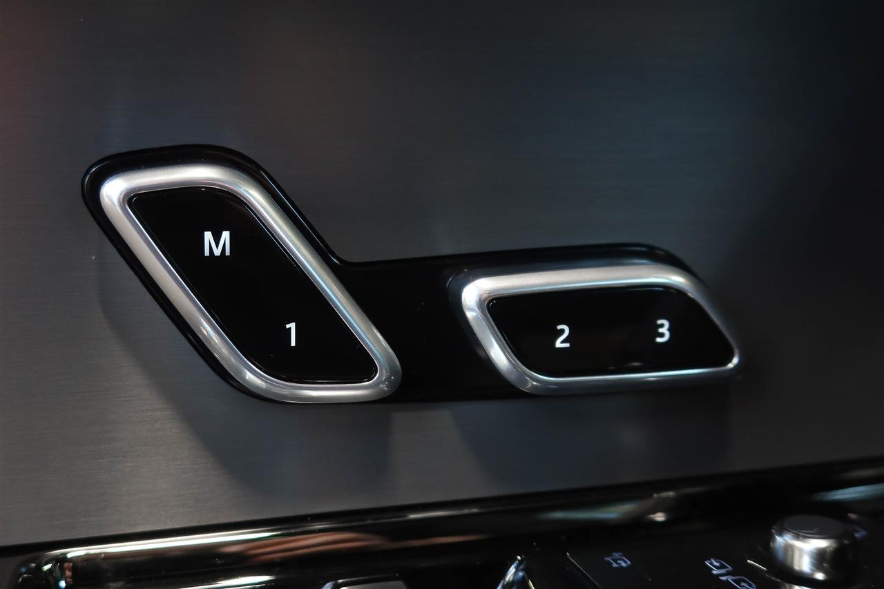 Land Rover Range Rover Sport 2026