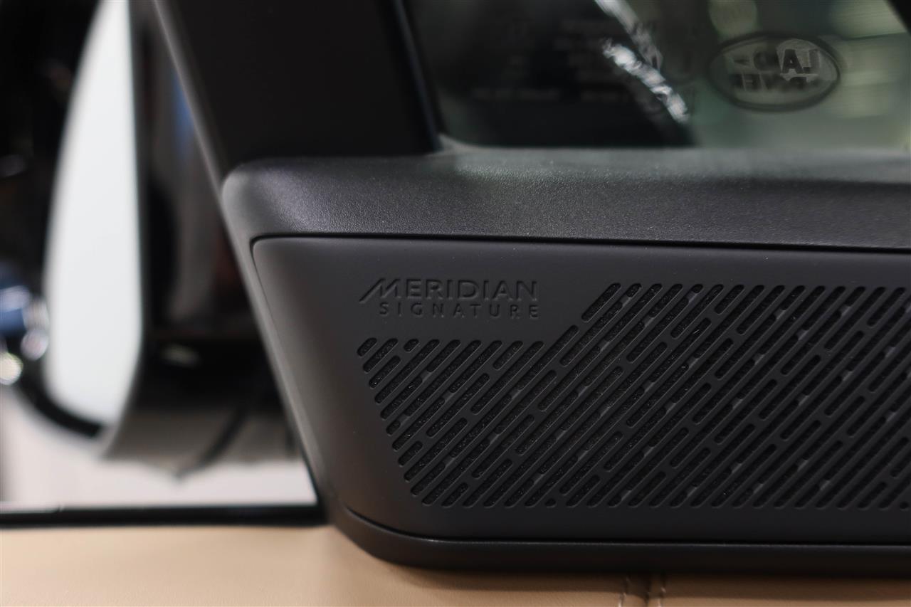 Land Rover Range Rover 2025