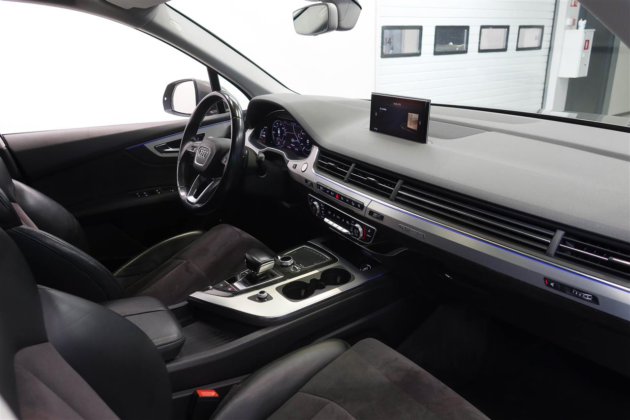 Audi Q7 2016