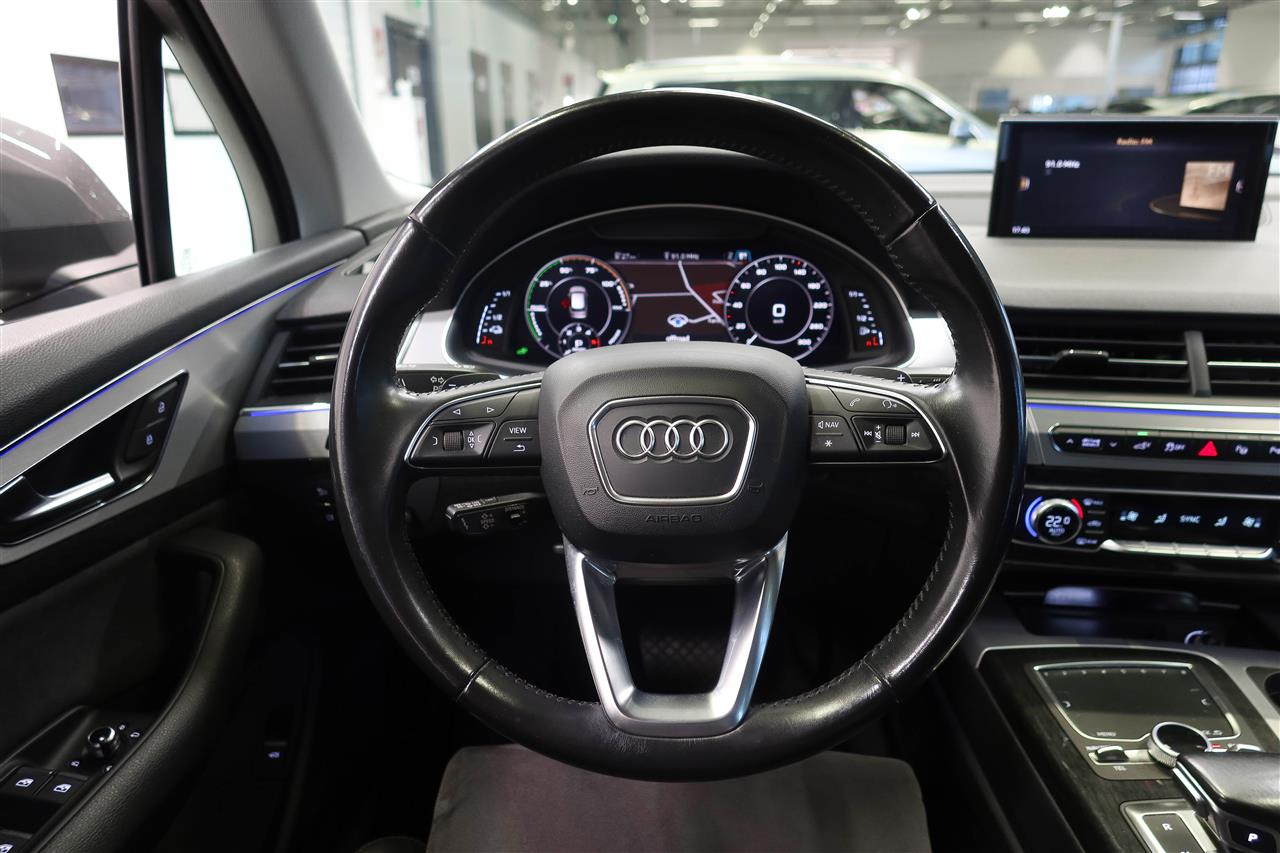 Audi Q7 2016