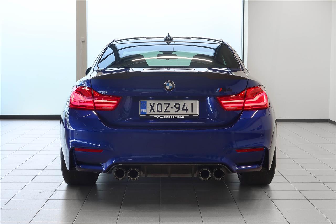 BMW M4 2018